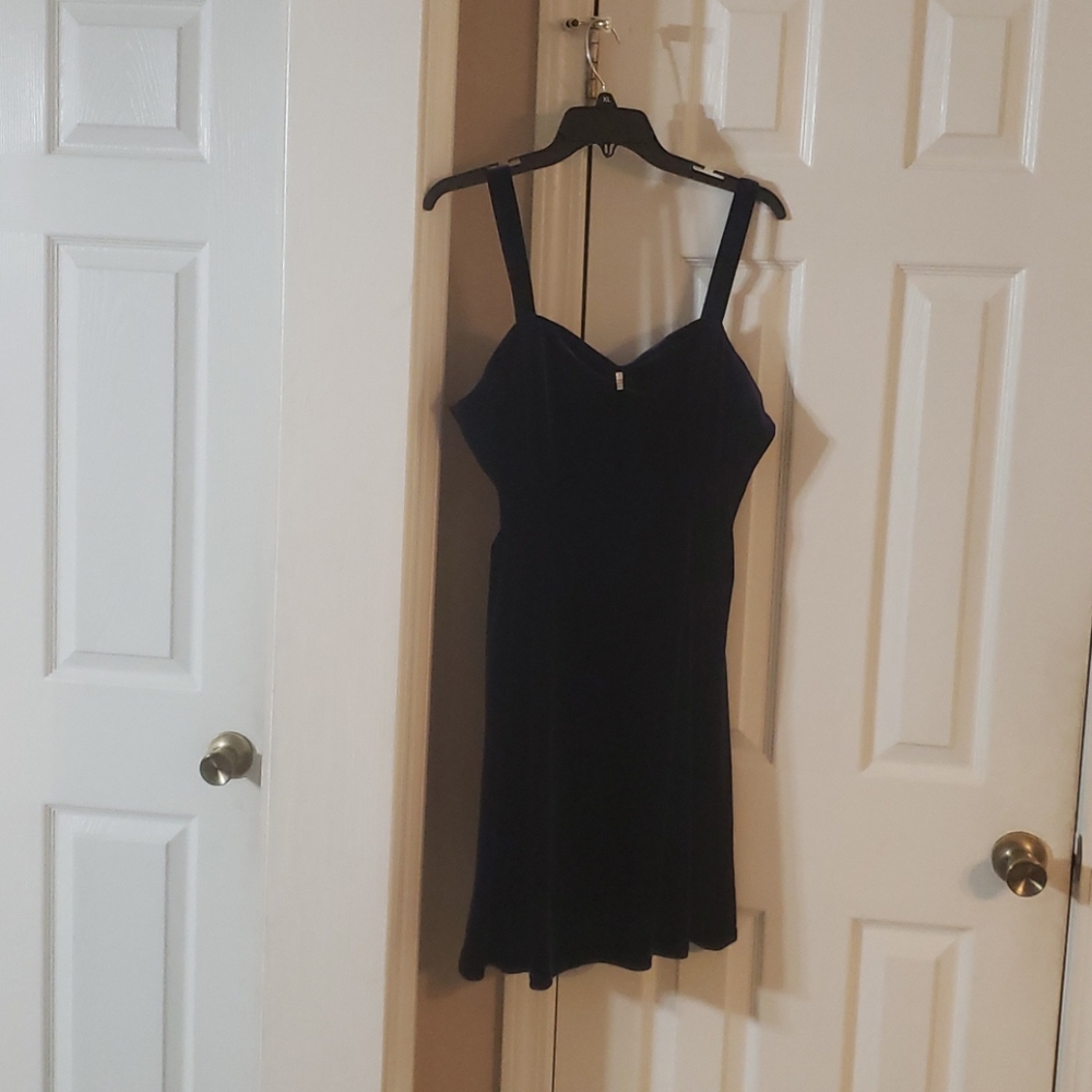 DRESS AND JACKET SIZE 12